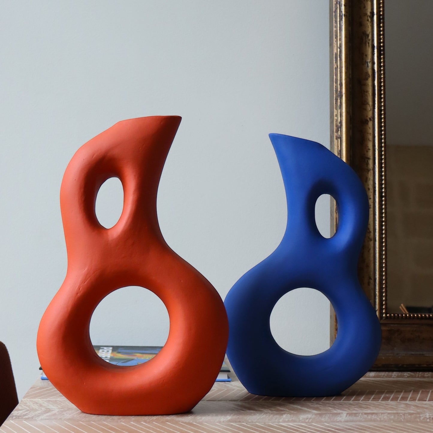 The Apollonia vase - matt blue