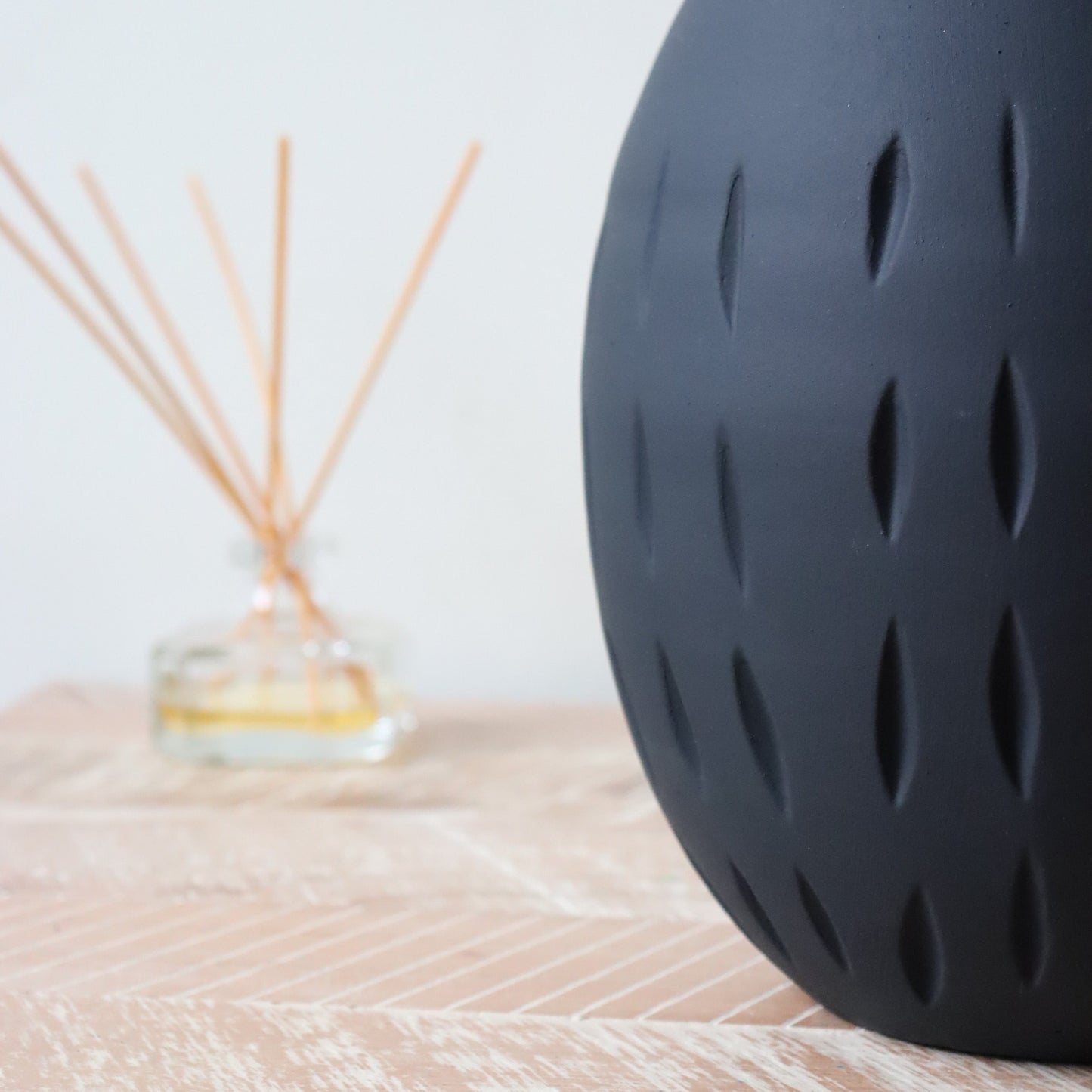 The arcila vase - matt black