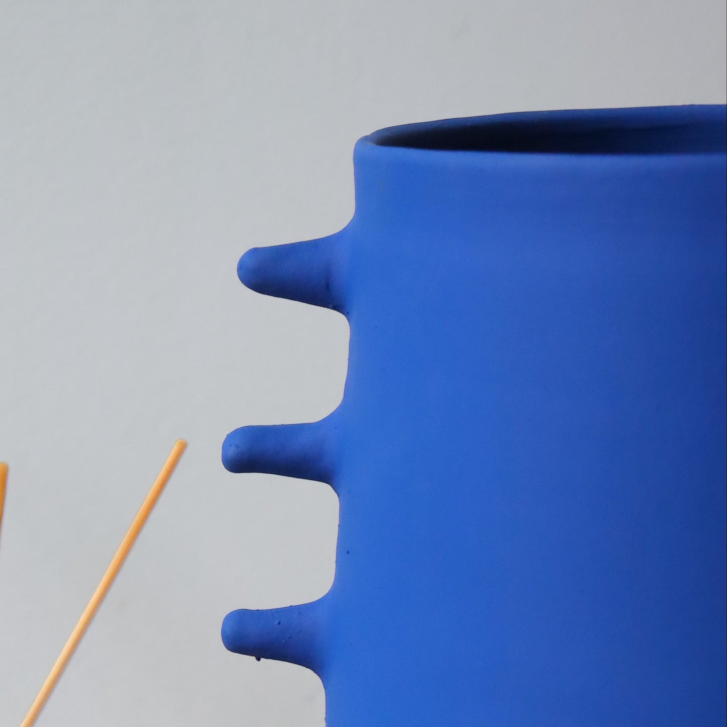 Banasa vase - matt blue