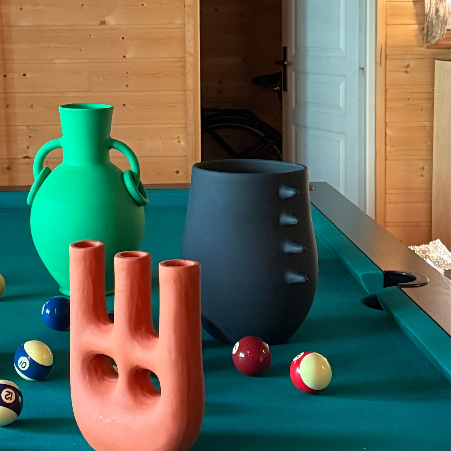 Banasa vase - matt black