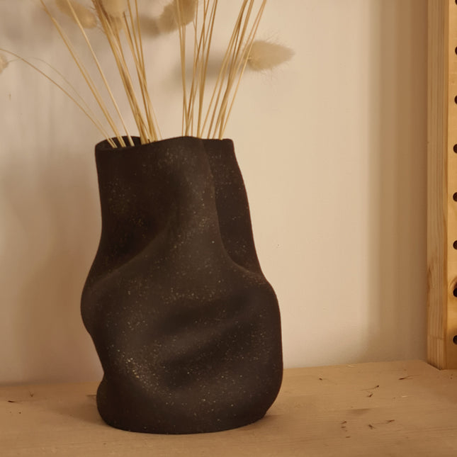 Vase Déformé Artisanal - Grès Noir