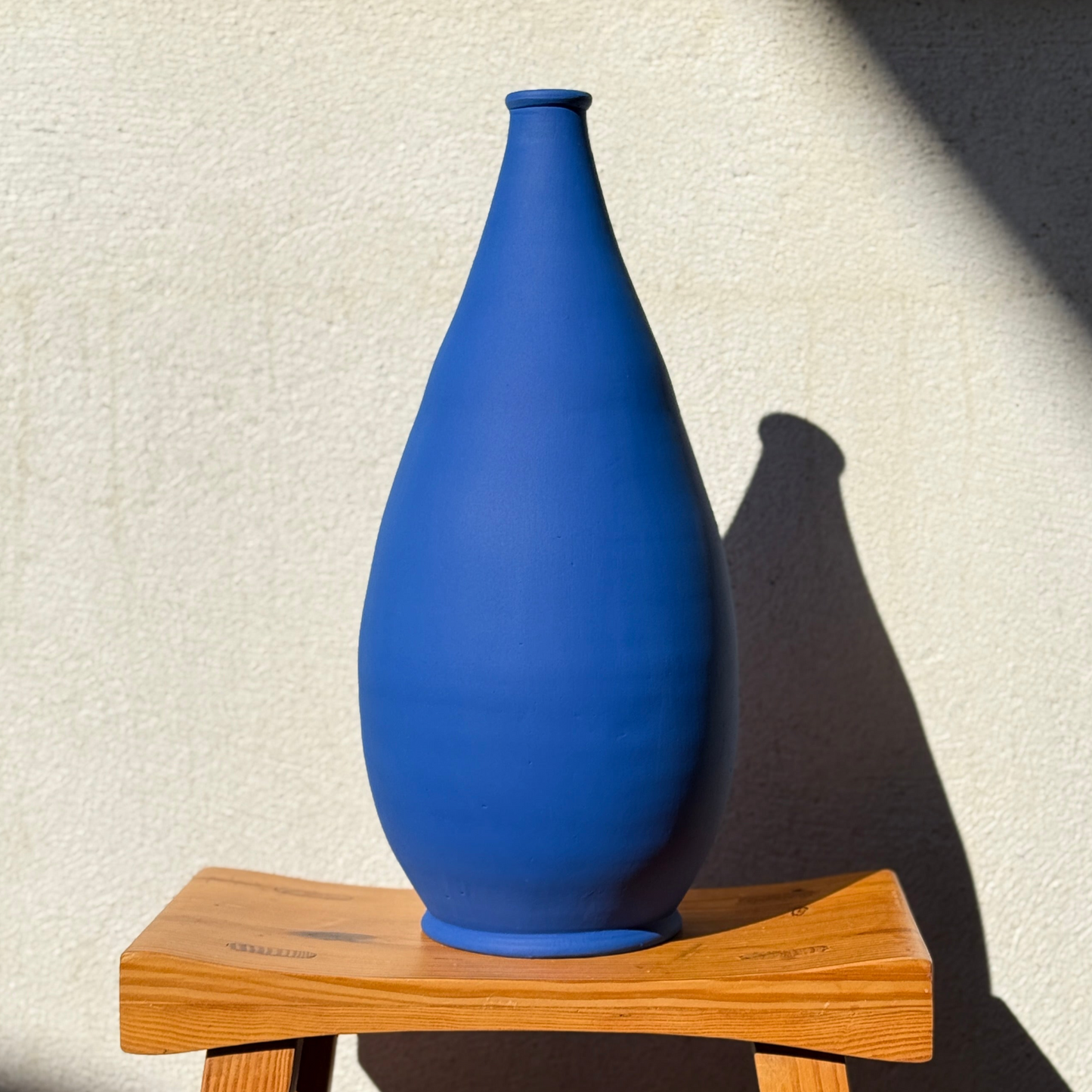 The Tamuda vase - matt blue