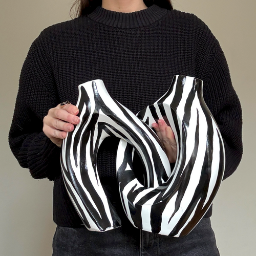 Charger l&#39;image 1 dans la galerie. Duo de Vases Enlacés Philae