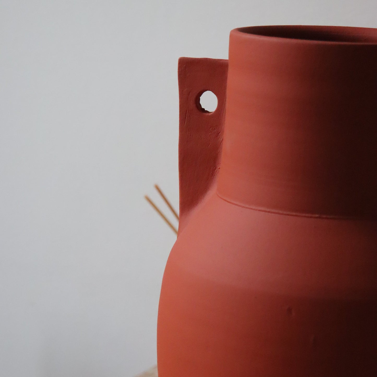 Emporion vase - Mat terrakta